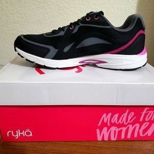 RYKA MEMORY FOAM SNEAKERS NEW